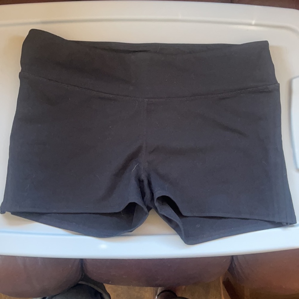 🩳 bundle Fabletics shorts 🩳 - Picture 2 of 10